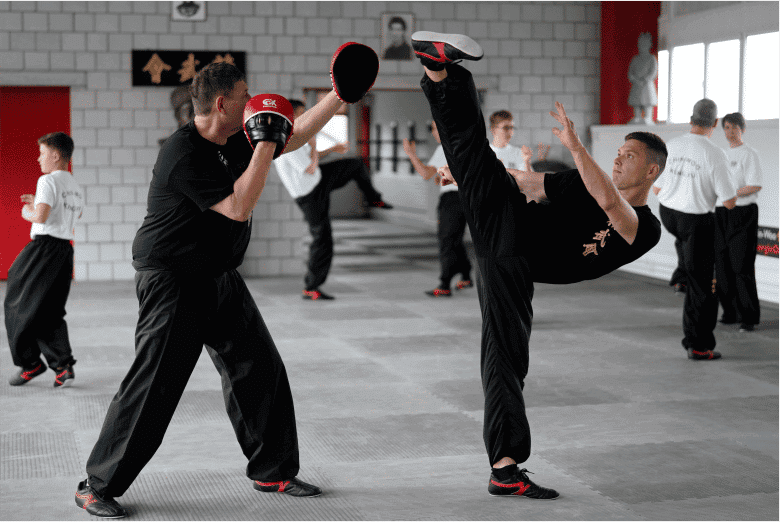 Chin Woo macht Spass mit Kung Fu, Tai Chi  und chinesischer Kampfkunst