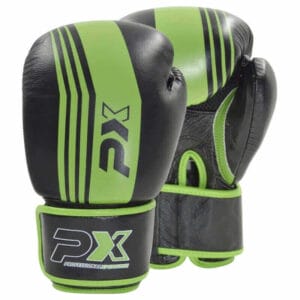 Ein Paar schwarze und grüne Boxhandschuhe.
